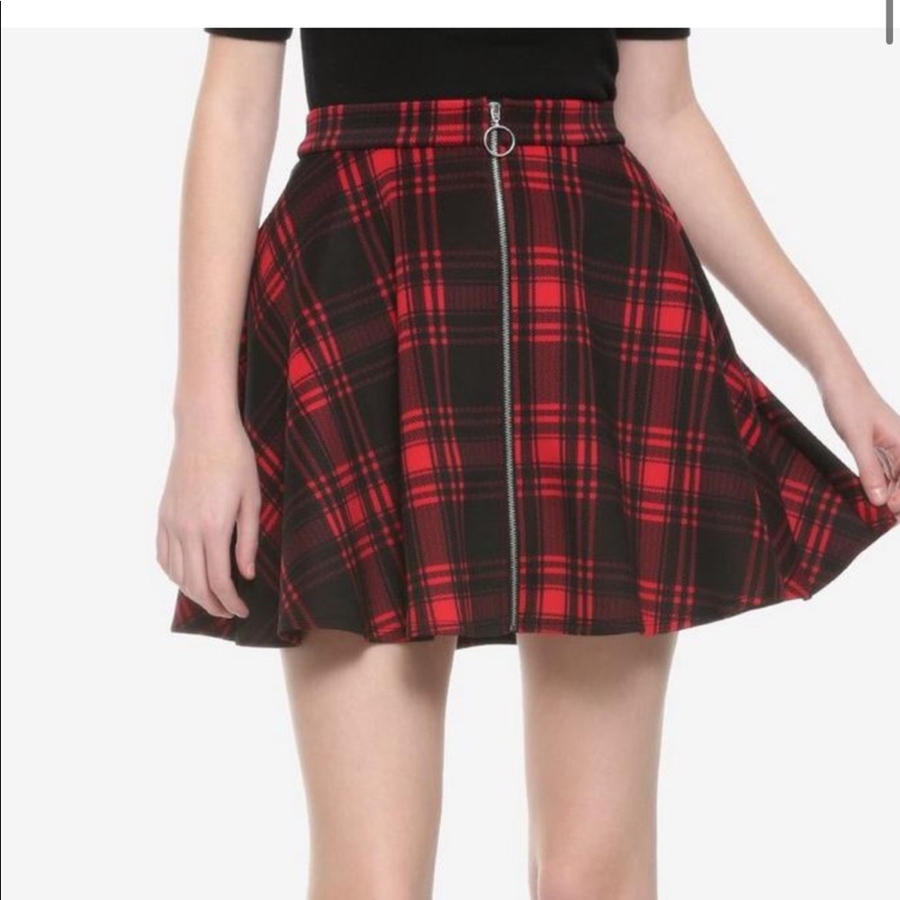 Black & Red Plaid O-Ring Skater Skirt